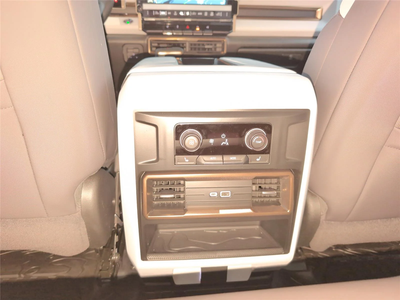 New 2025 Interstellar White GMC 2X image 27