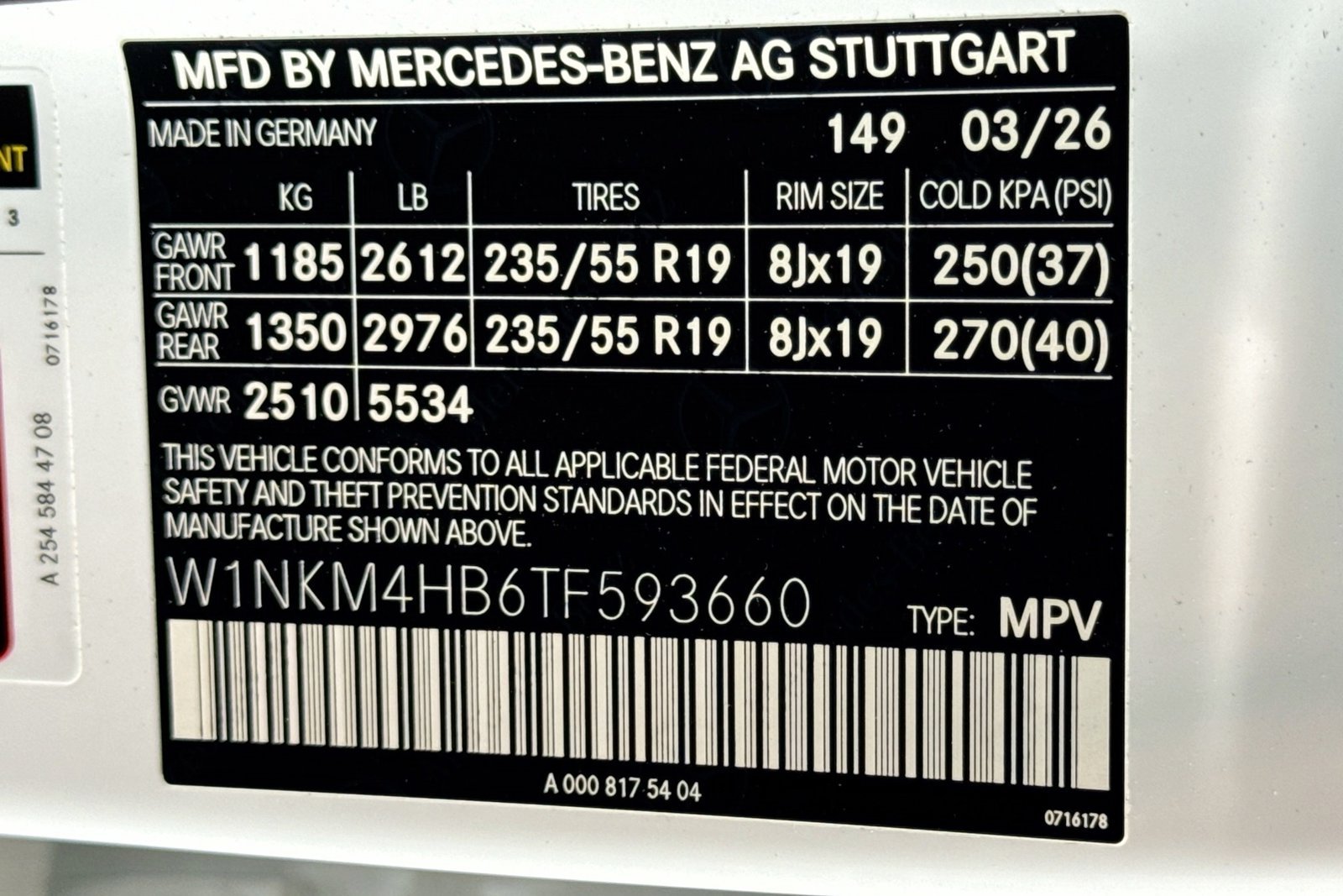New 2026 Polar White Mercedes-Benz GLC 300 image 30