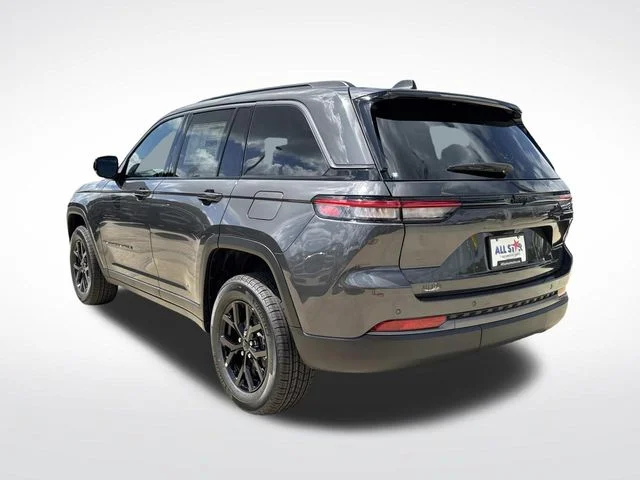 New 2026 Gray Jeep Altitude image 5