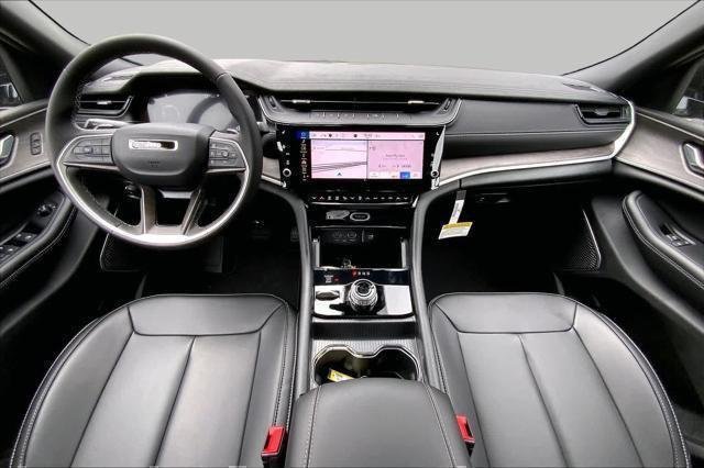 New 2026 Diamond Black Crystal Pearlcoat Jeep Limited image 12