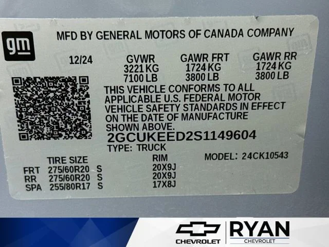 Certified Used 2025 Gray Chevrolet RST image 33