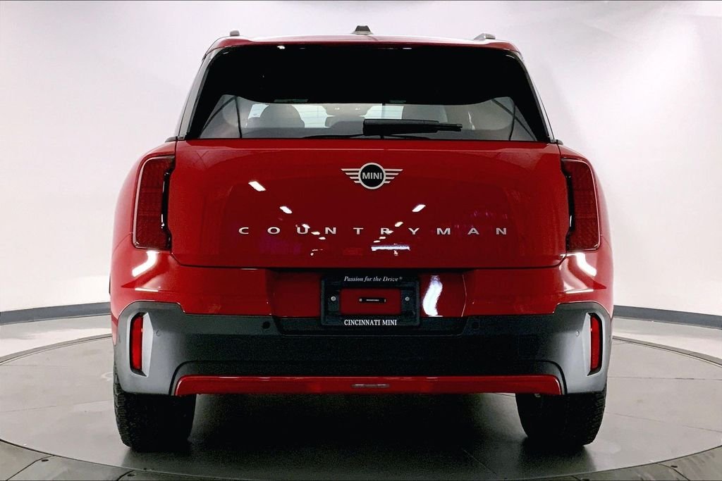 Used 2027 Chili Red II MINI Signature Plus image 3