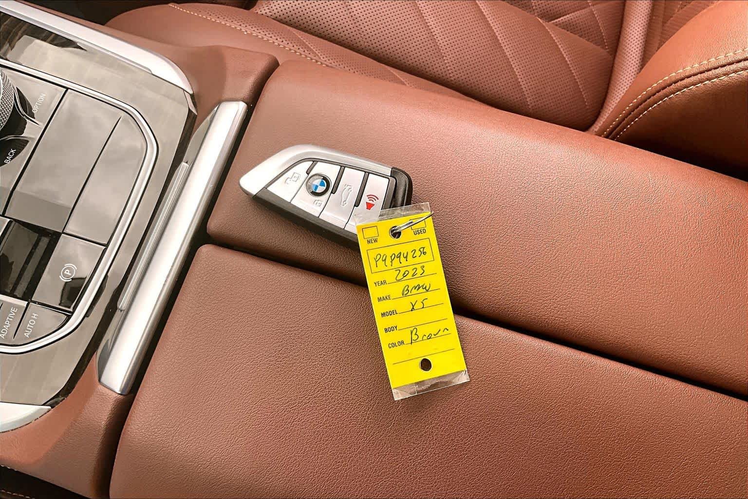 Used 2023 Sparkling Brown Metallic BMW sDrive40i image 14