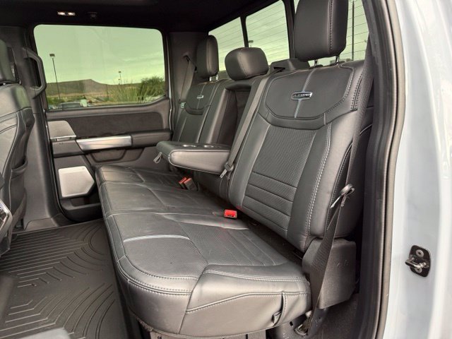 2025 Ford F-350 Super Duty Platinum - Photo 43