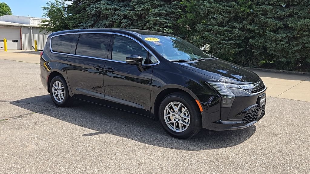 Vehicle Image 2
