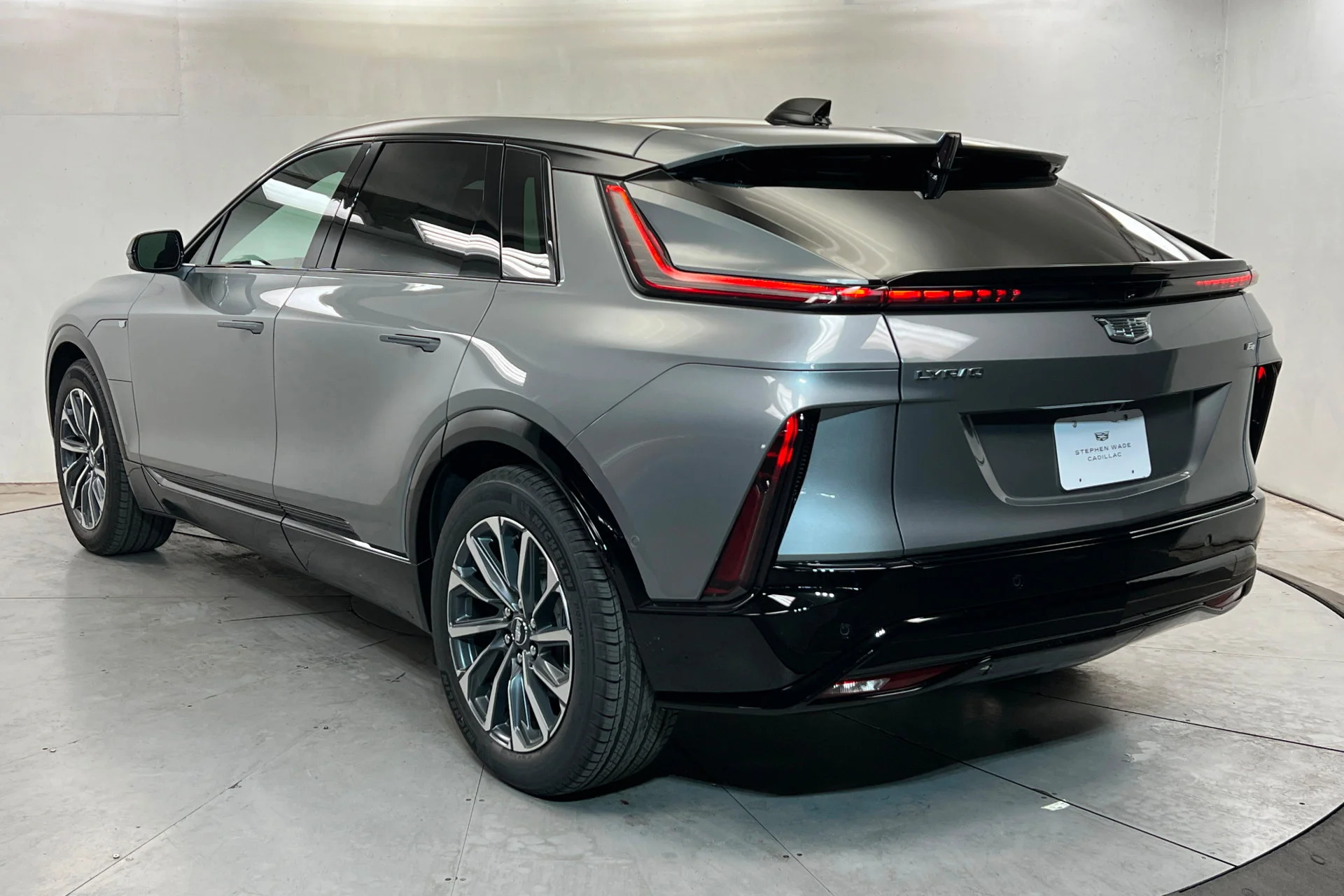 New 2027 Argent Silver Metallic Cadillac Premium Sport image 3
