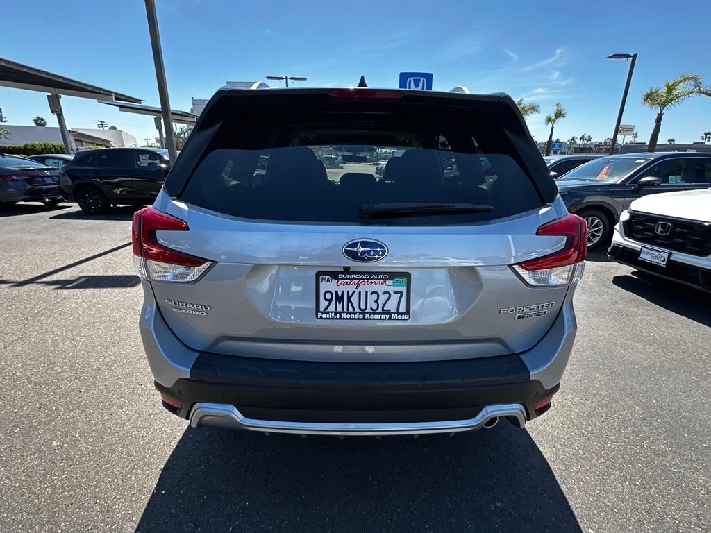 Used 2024 Silver Subaru Touring image 7