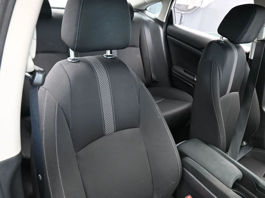 Used 2020 Platinum White Pearl Honda LX image 35