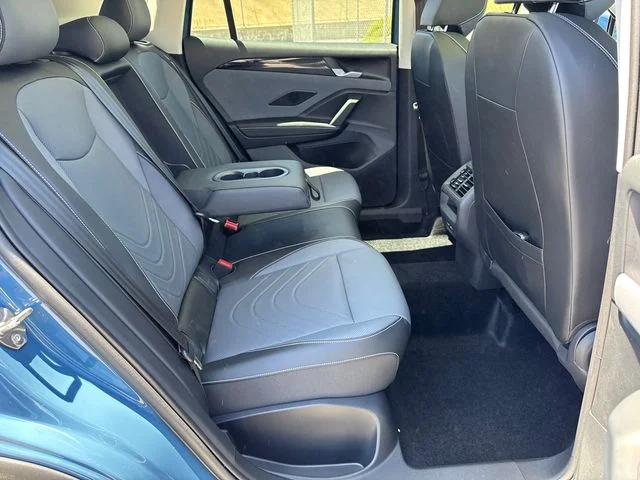 New 2026 Monterey Blue Pearl Volkswagen 2.0T SE image 24