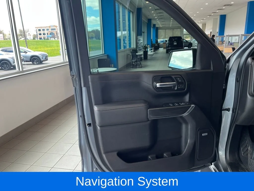 Used 2019 SATIN STEEL METALLIC GMC AT4 image 17