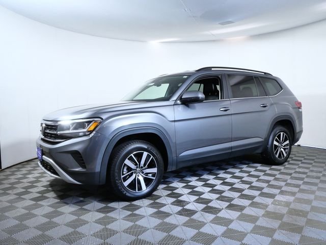 Certified 2022 Volkswagen Atlas SE with VIN 1V2LP2CAXNC506755 for sale in Apple Valley, Minnesota