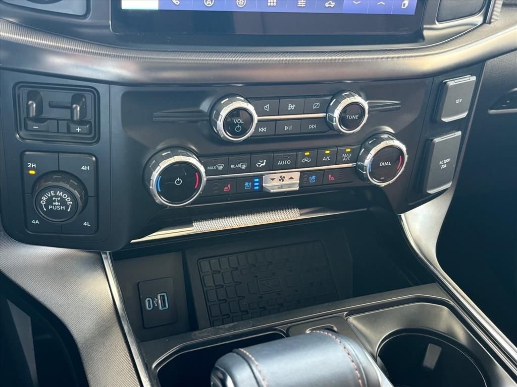 Used 2023 Black Metallic Ford Platinum image 19
