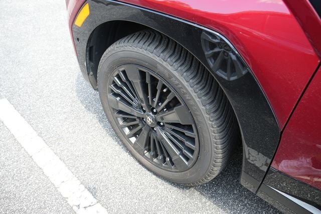 Used 2024 Red Hyundai Calligraphy image 9