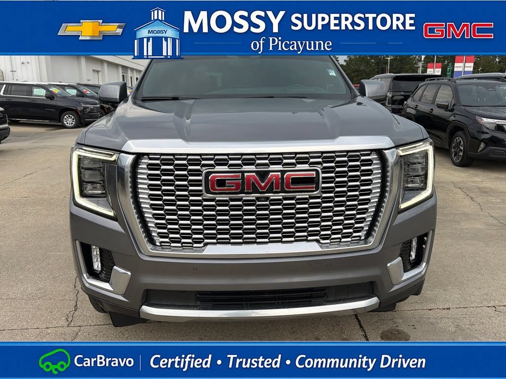 2022 GMC Yukon Denali - Photo 11