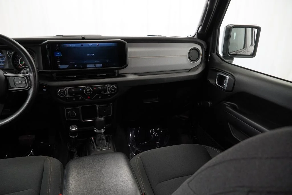 Used 2024 Gray Jeep Sport image 19