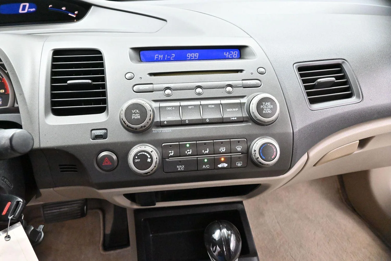 Used 2011 Tango Red Pearl Honda LX image 18