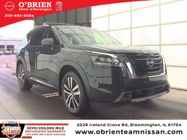 2025 Nissan Pathfinder Platinum
