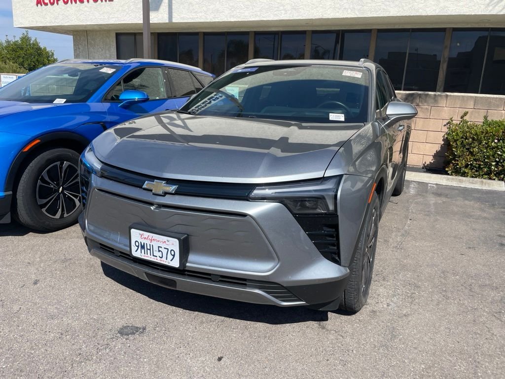 Used 2024 Sterling Gray Metallic Chevrolet LT image 15