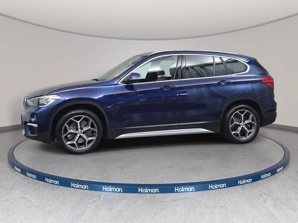 Used 2019 Mediterranean Blue Metallic BMW xDrive28i image 9