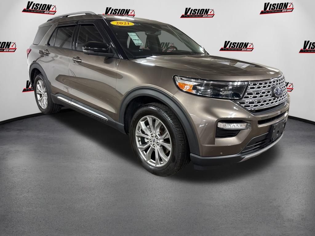 Used 2021 Gray Ford Limited image 3
