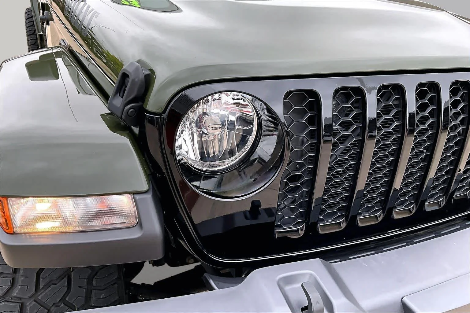 Used 2023 Sarge Green Clearcoat Jeep Willys image 27