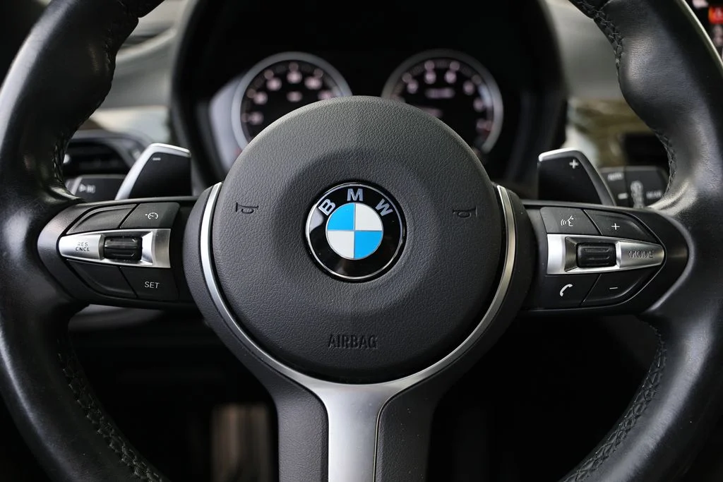 Used 2021 Alpine White BMW xDrive28i image 31