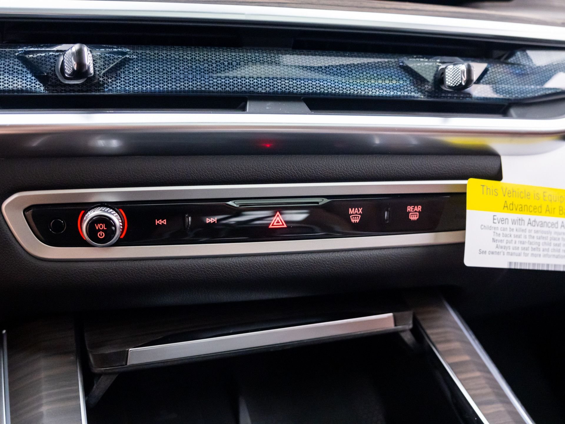 New 2026 Skyscraper Grey Metallic BMW xDrive40i image 29