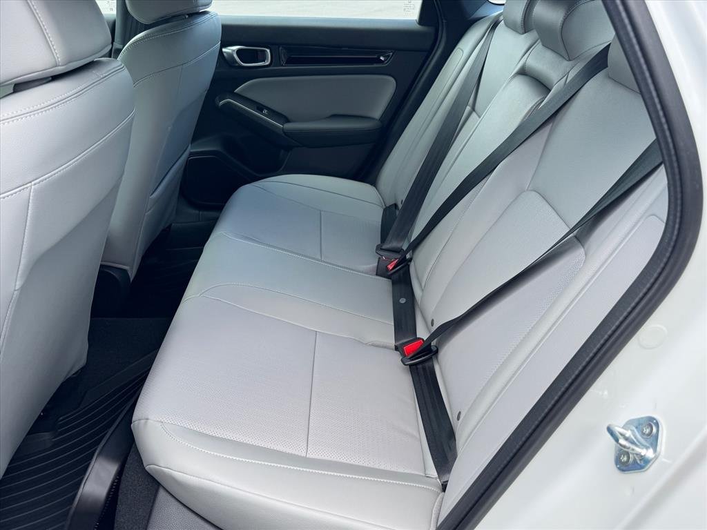New 2026 Platinum White Pearl Honda Sport Touring image 7