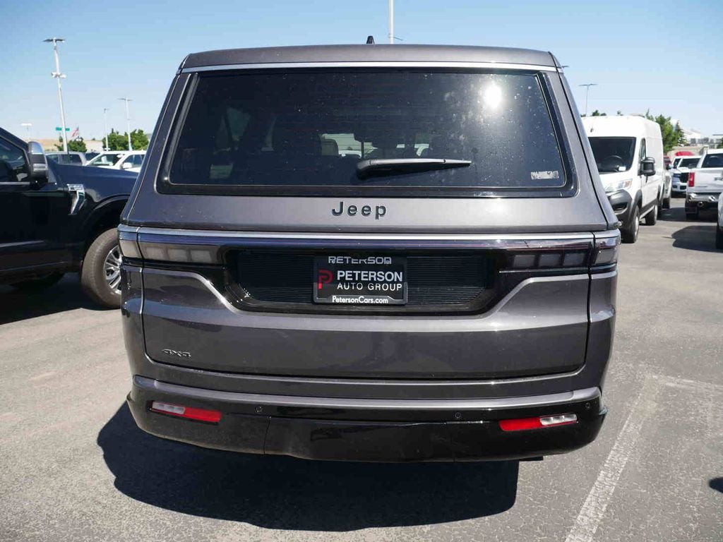 New 2026 Baltic Gray Metallic Clearcoat Jeep Grand Wagoneer image 23