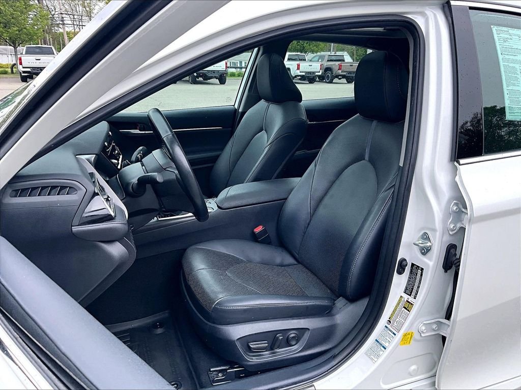 Used 2024 Beige Toyota XLE image 10