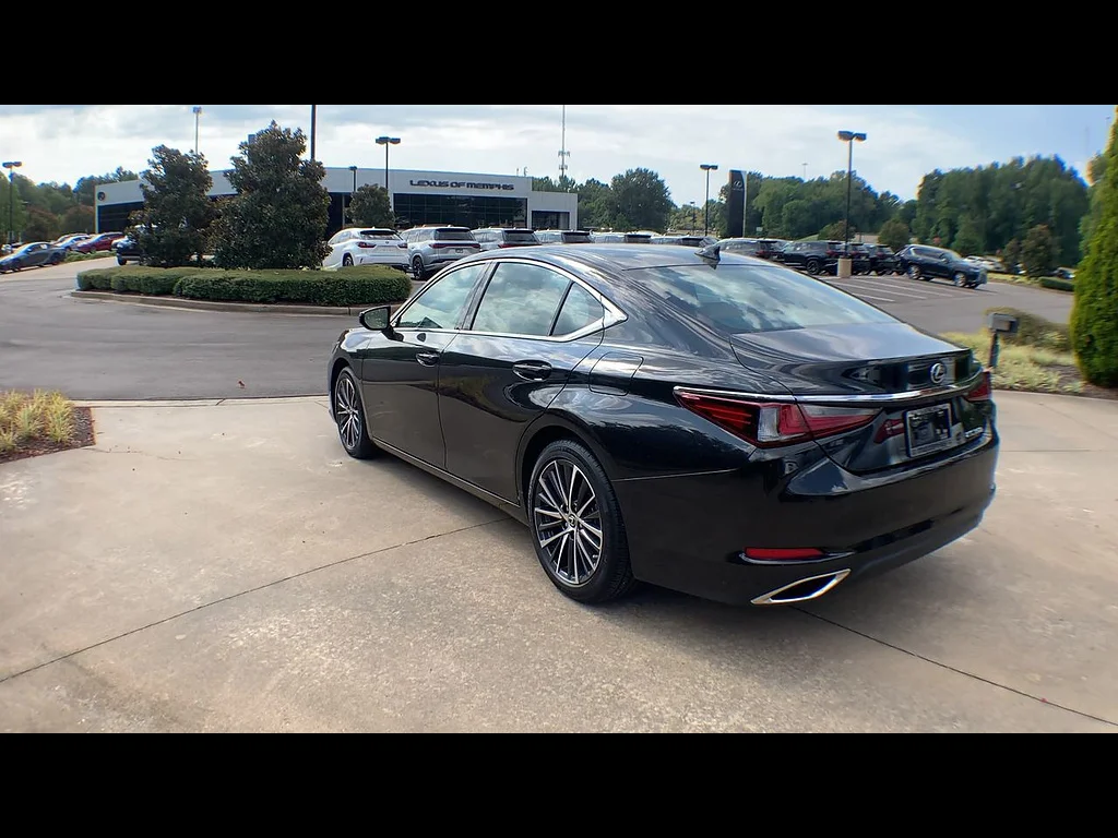 Certified Used 2025 Caviar Lexus 350 image 6