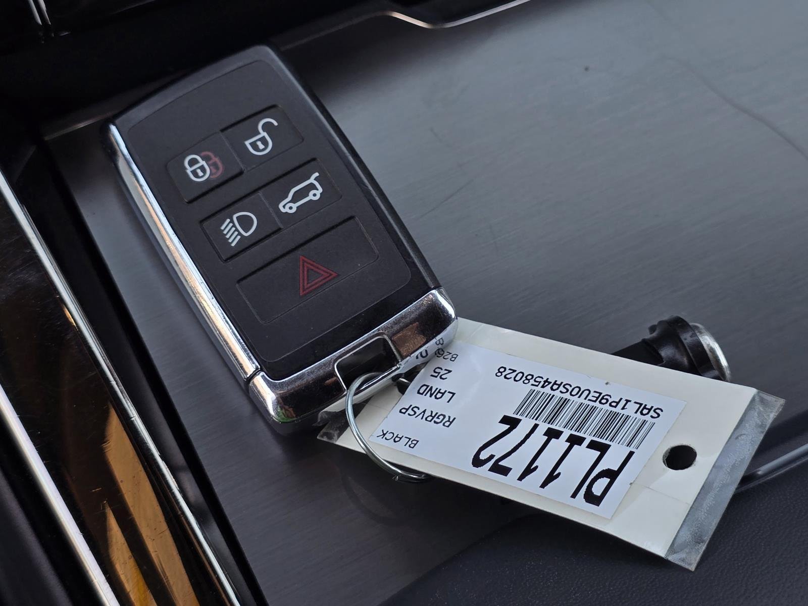Used 2025 Santorini Black Metallic Land Rover SE image 43