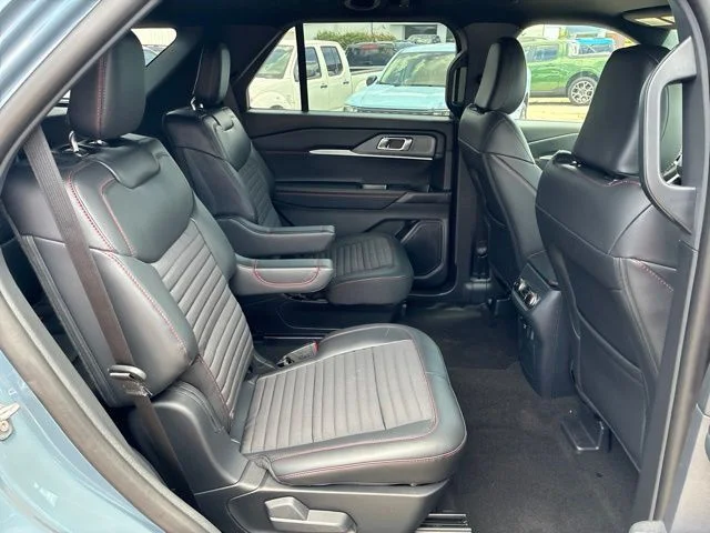 New 2026 Vapor Blue Metallic Ford ST-Line image 29