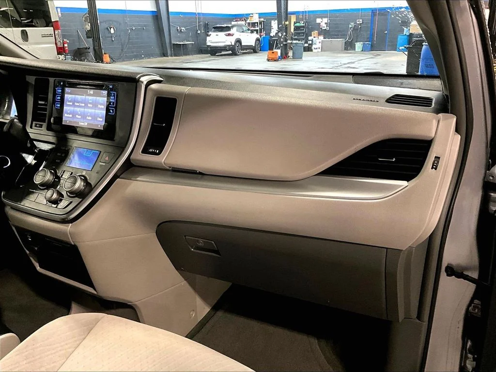 Used 2017 Gray Toyota LE image 13