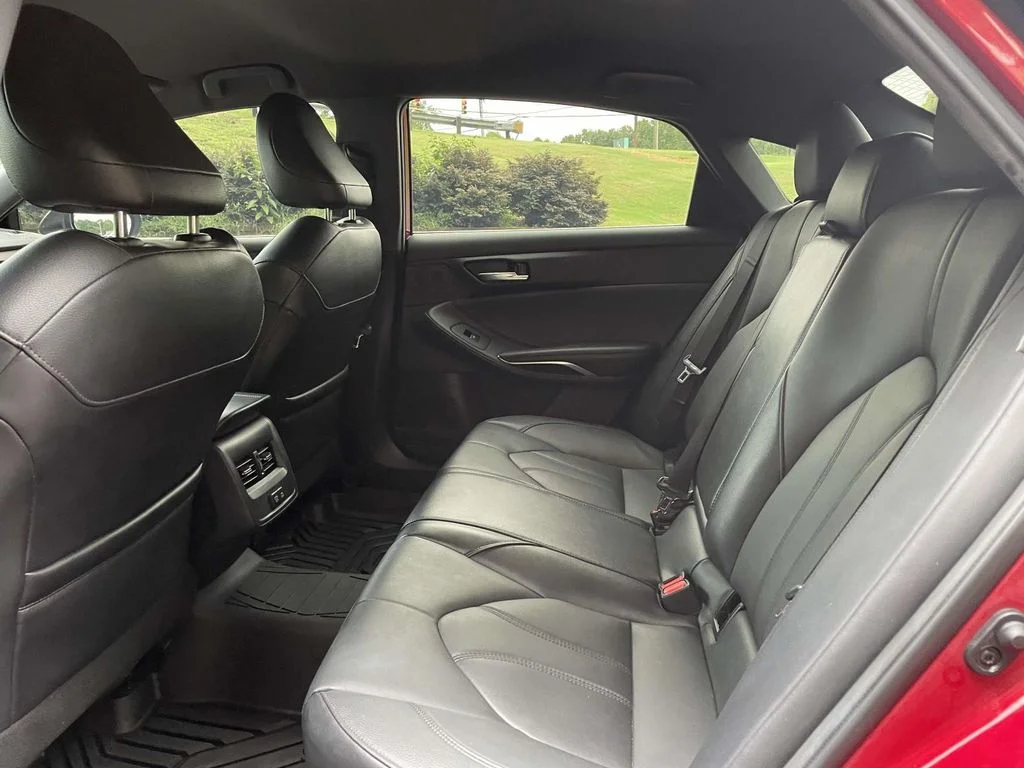 Used 2022 Red Toyota XLE image 11