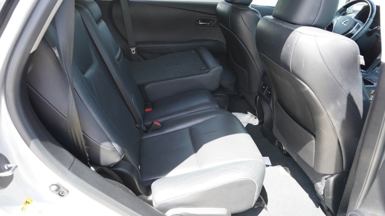 Used 2015 Silver Lexus  image 13