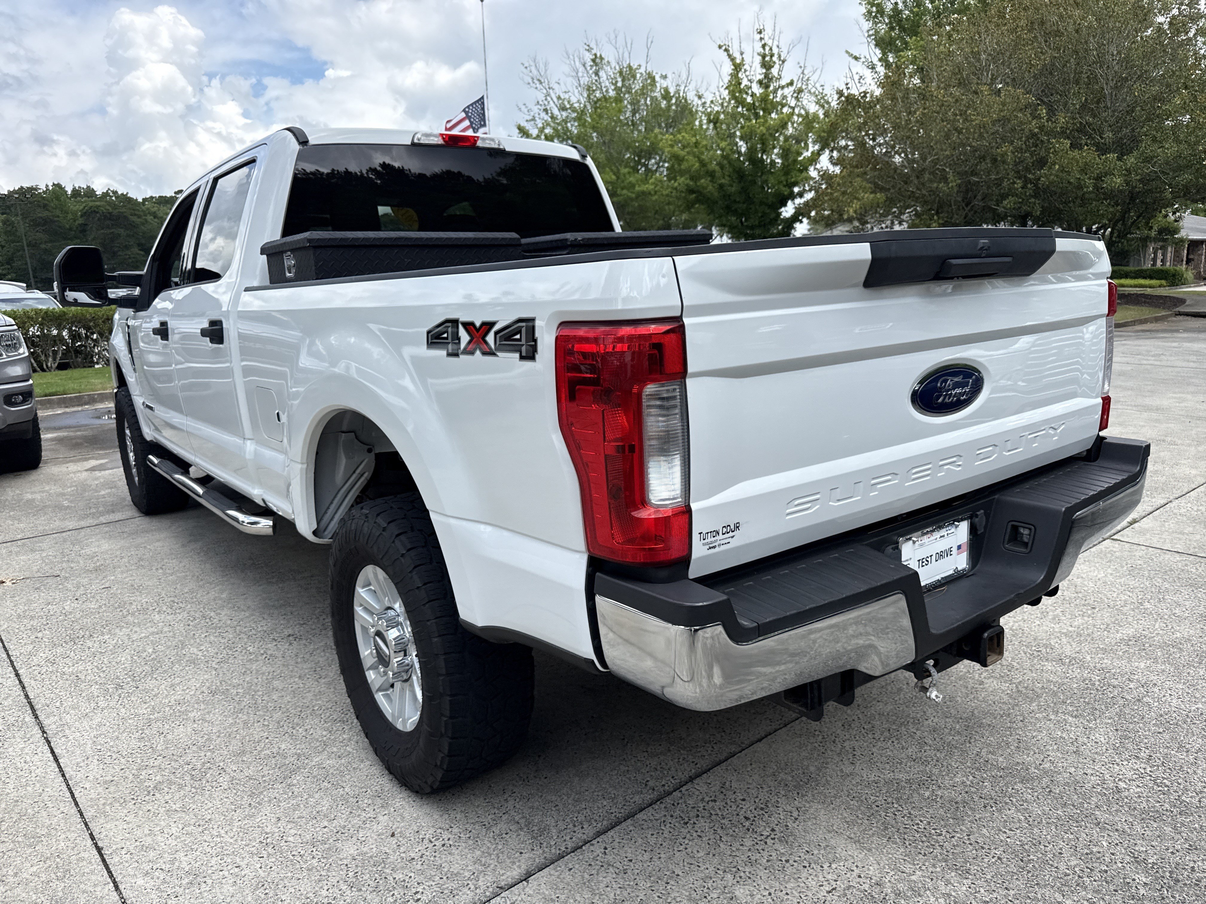 Used 2019 Oxford White Ford XLT image 5