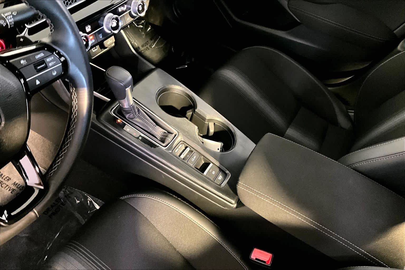 Used 2024 Meteorite Gray Metallic Honda Sport image 17