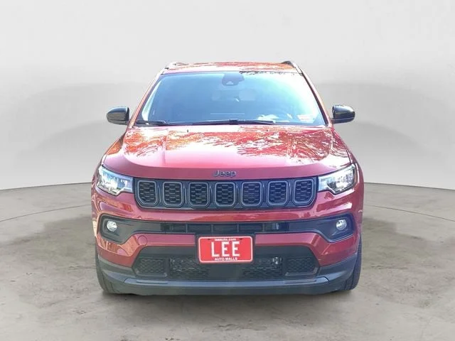 New 2026 Pearl Jeep LATITUDE ALTITUDE 4X4 image 9