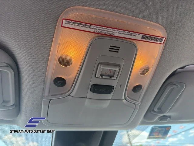 Used 2022 Silver Toyota LE image 31