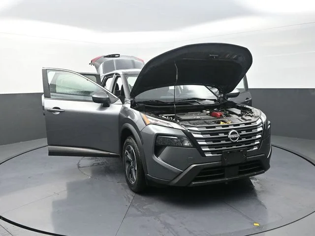 Used 2024 Gray Nissan SV image 29