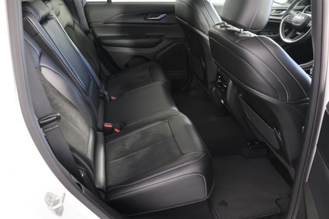 Used 2024 White Jeep Altitude X image 23