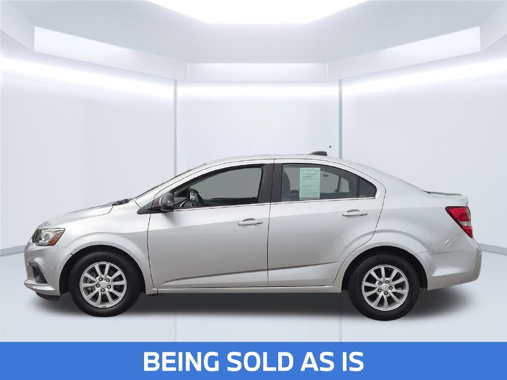 Used 2017 Silver Chevrolet LT image 2