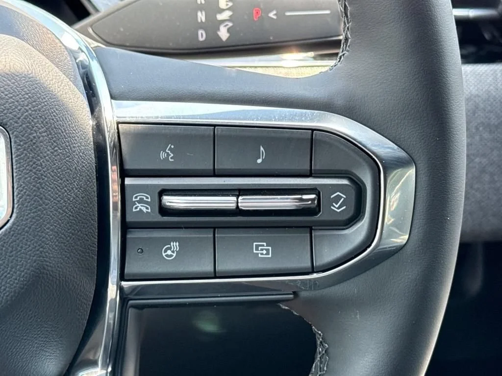 2026 GMC Sierra EV Elevation - Photo 13