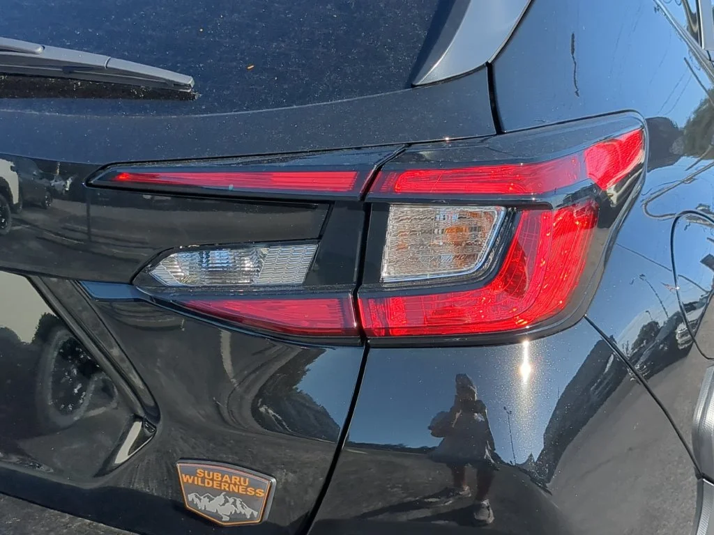 New 2026 CRYSTAL BLACK SILICA Subaru Wilderness image 8