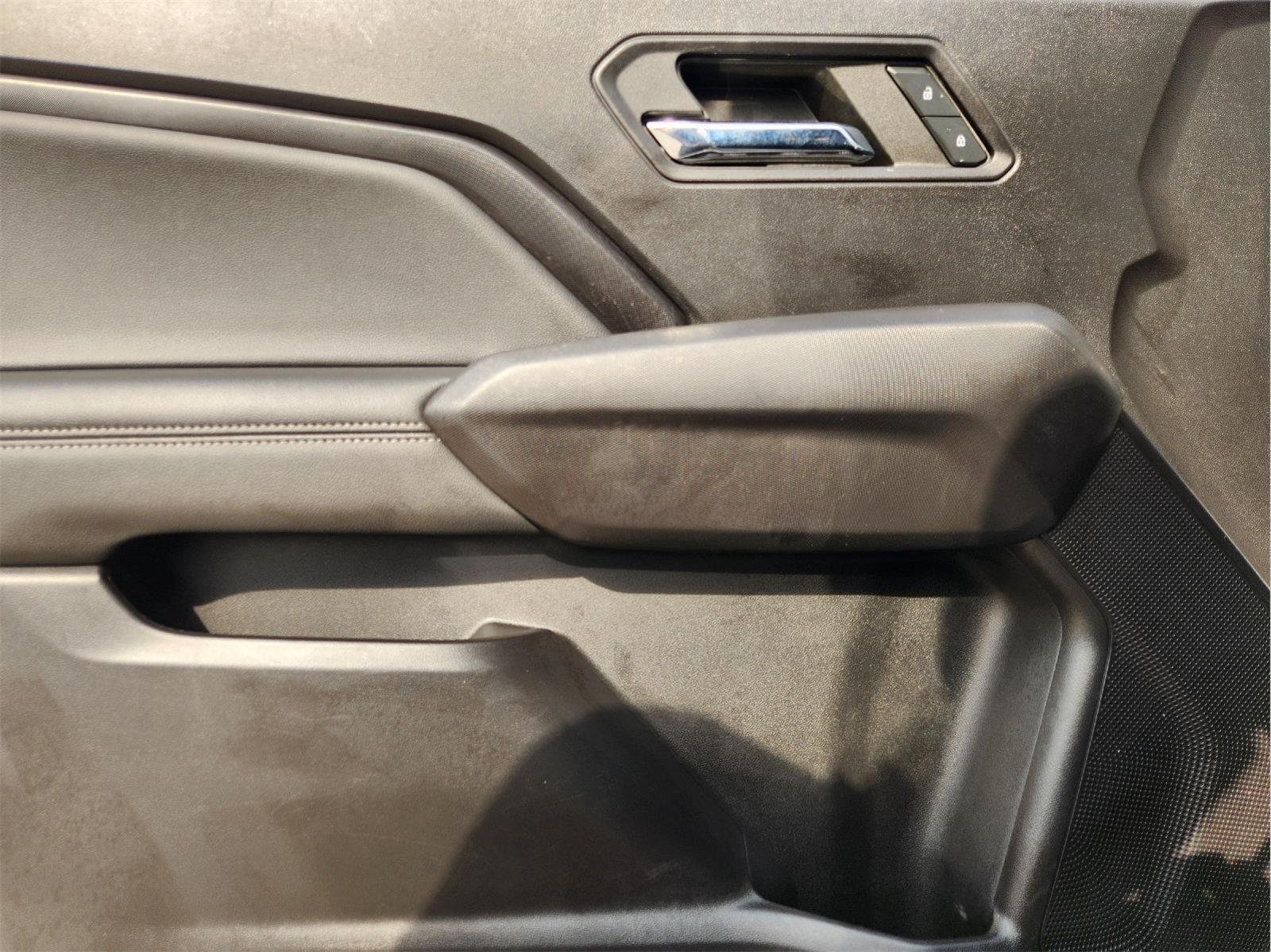 2023 GMC Canyon photo 24 of 34