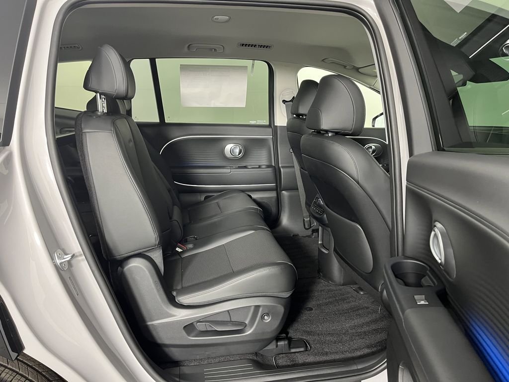 2026 Hyundai IONIQ 9 SEL - Photo 12