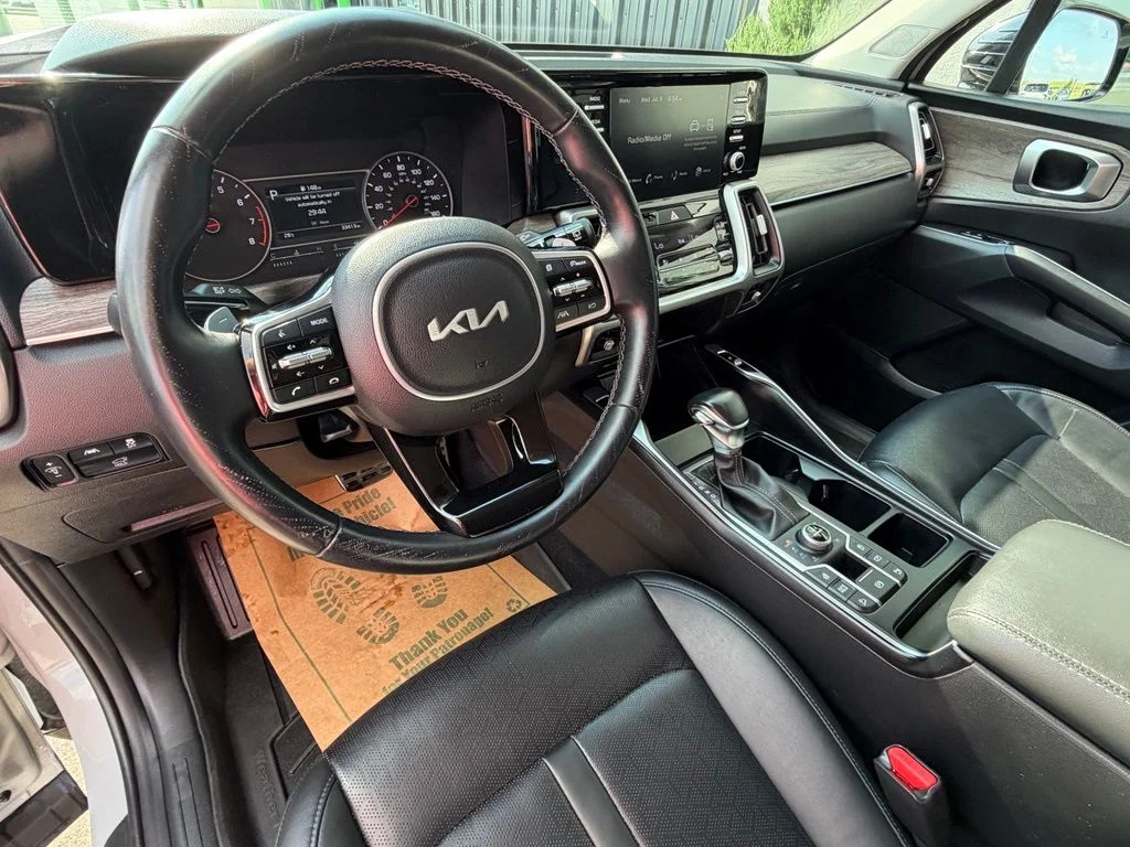 Used 2023 Gray Kia X-Line EX image 11