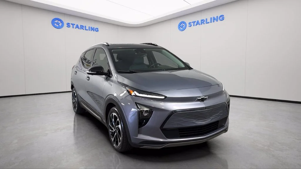 Used 2022 GRAY GHOST METALLIC Chevrolet Premier image 15