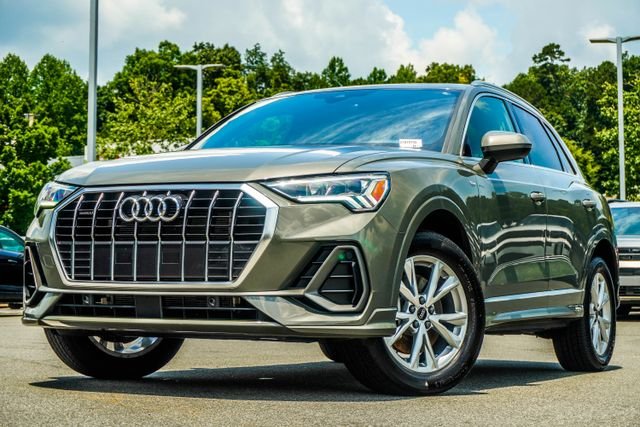 2025 Audi Q3 45 TFSI S Line Premium quattro's photo